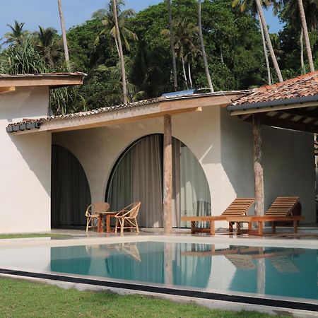 Hotel Swell Shacks Matara Exterior foto